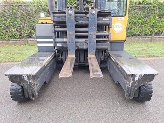 Carretilla multidireccional carga lateral Combilift C8000-15