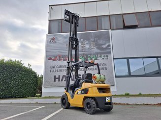 Carretilla contrapesada de 4 ruedas Caterpillar GP30NTD - 9