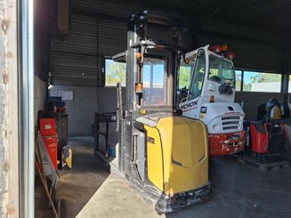 Preparadoras de pedidos con cabina de mando elevable Caterpillar NOH10N