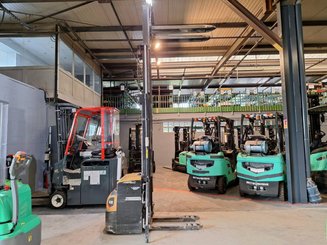 Apilador con conductor acompañante Caterpillar NSP16N2 - 13