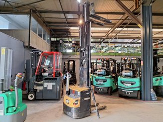 Apilador con conductor acompañante Caterpillar NSP16N2 - 14