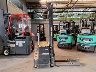 Apilador con conductor acompañante Caterpillar NSP16N2 - 4