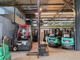 Apilador con conductor acompañante Caterpillar NSP16N2 - 16