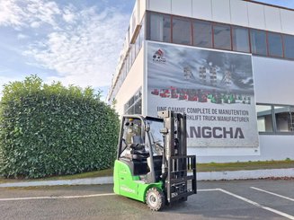 Carretilla contrapesada de 3 ruedas Hangcha XC3-18i (CPDS18-XCC2G-SI)