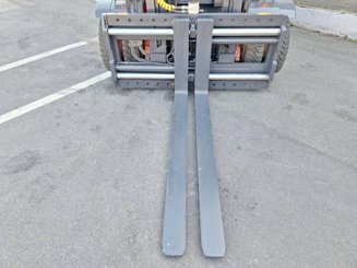 Carretilla contrapesada de 4 ruedas Linde H70 D