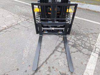 Carretilla contrapesada de 4 ruedas Hangcha XE25i (CPD25-XEY2-SI)