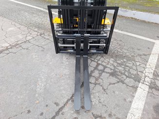 Carretilla contrapesada de 4 ruedas Hangcha XE25i (CPD25-XEY2-SI)