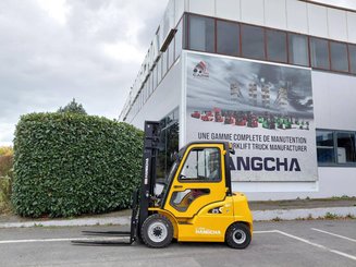 Carretilla contrapesada de 4 ruedas Hangcha XE25i (CPD25-XEY2-SI)