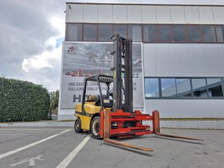 Carretilla contrapesada de 4 ruedas Yale GLP45SVX5
