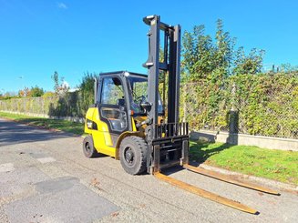 Carretilla contrapesada de 4 ruedas Caterpillar DP40 NT - 2