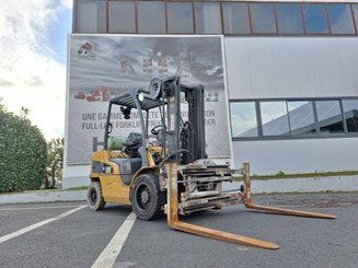 Carretilla contrapesada de 4 ruedas Caterpillar GP30N - 11