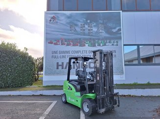 Carretilla contrapesada de 4 ruedas Hangcha XC35i