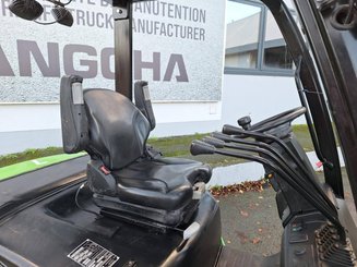 Carretilla contrapesada de 4 ruedas Hangcha XC35i