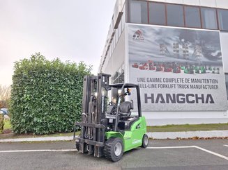 Carretilla contrapesada de 4 ruedas Hangcha XC35i