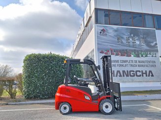 Carretilla contrapesada de 4 ruedas Hangcha A4W35