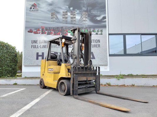 Carretilla contrapesada de 4 ruedas Caterpillar GC55K - 1