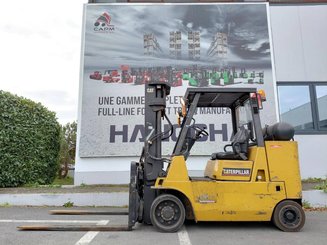 Carretilla contrapesada de 4 ruedas Caterpillar GC55K