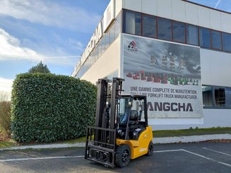 Carretilla contrapesada de 4 ruedas Hangcha XE25i ( CPD25-XEY2HA-SI )