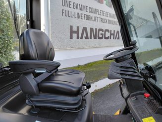 Carretilla contrapesada de 4 ruedas Hangcha XE25i ( CPD25-XEY2HA-SI )