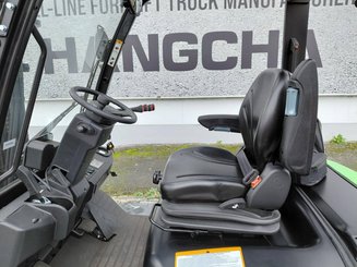 Carretilla eléctrica Hangcha XC25i-2 (CPD25-XCY2-SI)