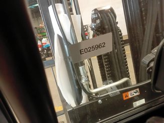 Carretilla eléctrica Hangcha XC30i-2 (CPD30-XCY2-SI)
