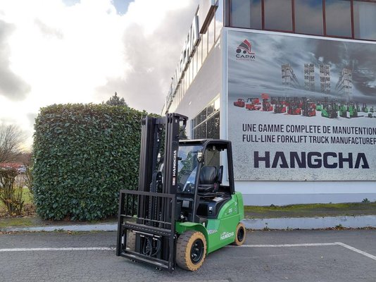 Carretilla eléctrica Hangcha XC35i-2 (CPD35-XCY2-SI) - 1