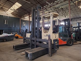 Carretilla multidireccional carga lateral Hubtex MD45