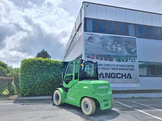 Carretilla contrapesada de 4 ruedas Hangcha XC70i (CPD70-XCY2-SI)