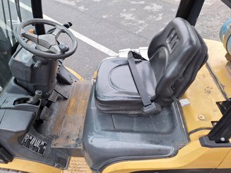 Carretilla contrapesada de 4 ruedas Caterpillar GP25N