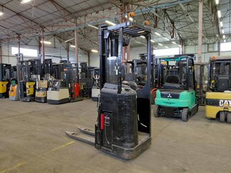 Apilador con plataforma Caterpillar NSR16N