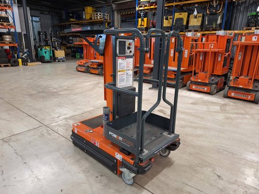 Plataforma de mástil JLG POWER PICKER - 1
