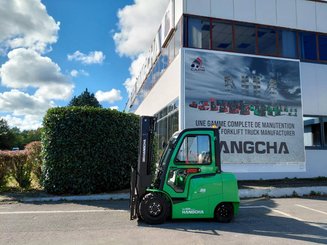 Carretilla contrapesada de 4 ruedas Hangcha AE35-I