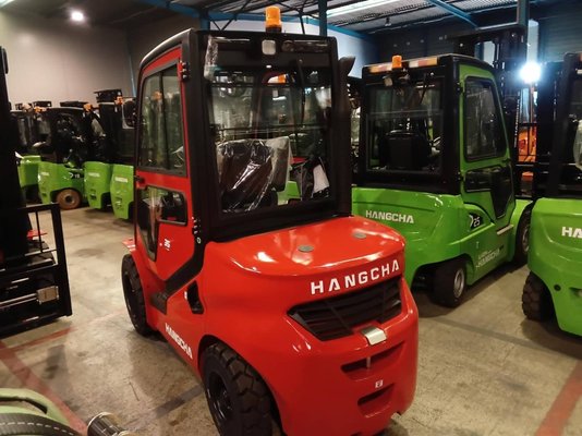 Carretilla contrapesada de 4 ruedas Hangcha XF35D-2 (CPCD35-X2H7F1) - 1