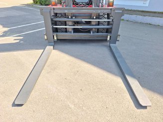 Carretilla contrapesada de 4 ruedas Kalmar DCG160-12T