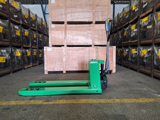 Transpaleta Hangcha CBD15-WS