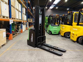 Apilador con conductor acompañante Hangcha CDD20 XT1-SI