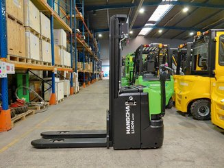 Apilador con conductor acompañante Hangcha CDD12-XT1-SiL