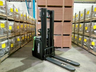 Apilador con conductor acompañante Hangcha CDD12-XT1-SiL