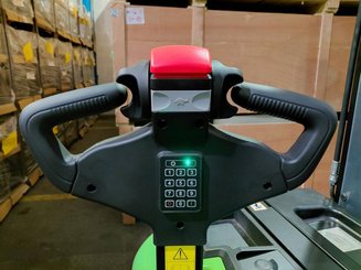 Apilador con conductor acompañante Hangcha CDD12-XT1-SiL