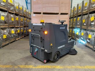 Barredora industrial Hangcha B1350i (JSSD1350-BC6J-I)