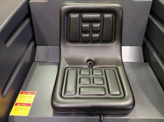 Barredora industrial Hangcha B1900i (JSSD1900-BC6J-I)