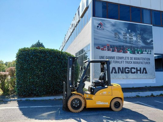 Carretilla contrapesada de 4 ruedas Hangcha XE30Hi ( CPD30-XEY2H2-SI ) - 1