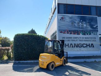 Carretilla contrapesada de 4 ruedas Hangcha XE30Hi ( CPD30-XEY2H2-SI )