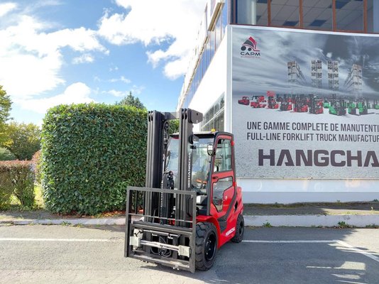 Carretilla contrapesada de 4 ruedas Hangcha XF35D-2 (CPCD35-X2H7F1) - 1