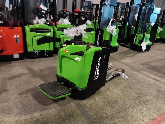 Transpaleta con plataforma Hangcha CBD20-XT1S-SI  - 1