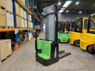 Apilador con conductor acompañante Hangcha CDD12-XT1-SI