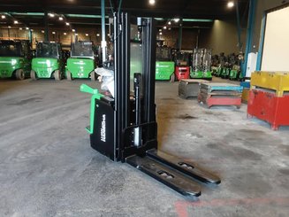 Apilador con plataforma Hangcha CDD16-XT1S-SI