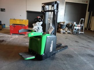 Apilador con plataforma Hangcha CDD16-XT1S-SI