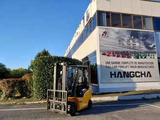 Carretilla contrapesada de 4 ruedas Hangcha XE18i (CPD18-XEY2HA-SI)  - 1