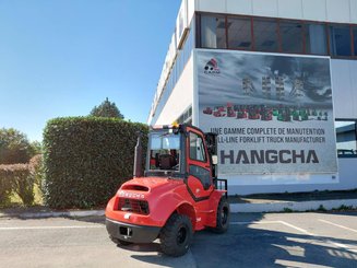 Carretilla todoterreno Hangcha TT25-2 (CPCD25-X2W98E-RT2)